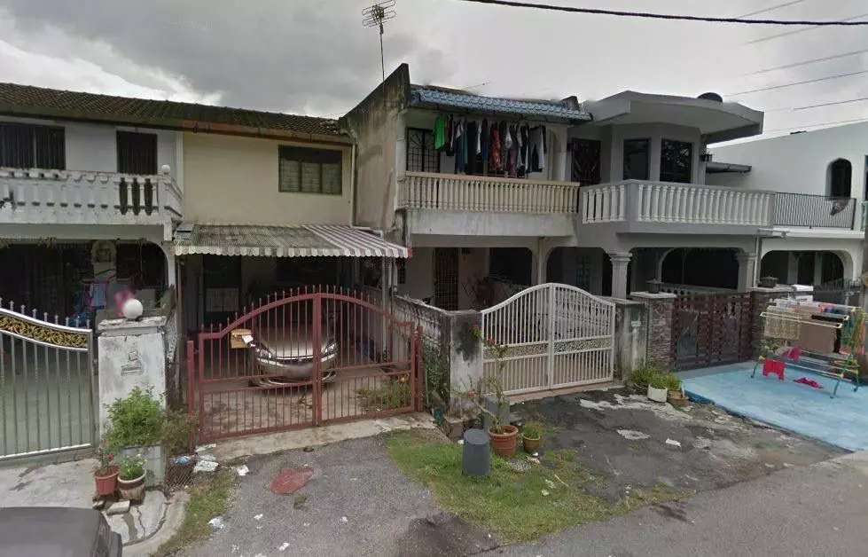 Bank Lelong 2 Storey House @ Taman Selayang Utama, Selayang, Selangor for Auction 2