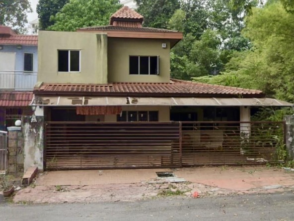 Bank Lelong 2 Storey Terrace House @ Taman Mayang, Petaling Jaya, Selangor for Auction 2
