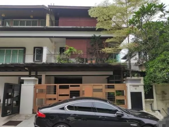 Rumah Lelong 3 Storey Semi-D House @ Taman Nusa Tropika, Ampang, Selangor for Auction