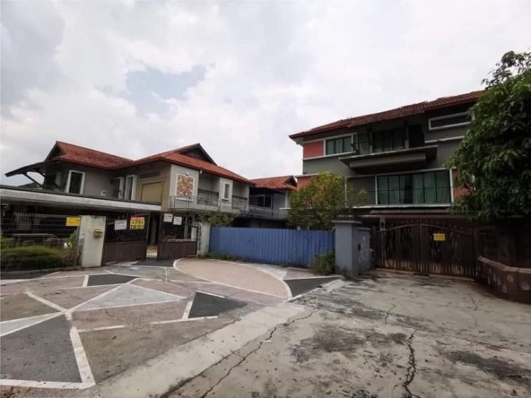 Bank Lelong 2 Storey Detached House @ Taman Yarl, Old Klang Road, Kuala Lumpur for Auction