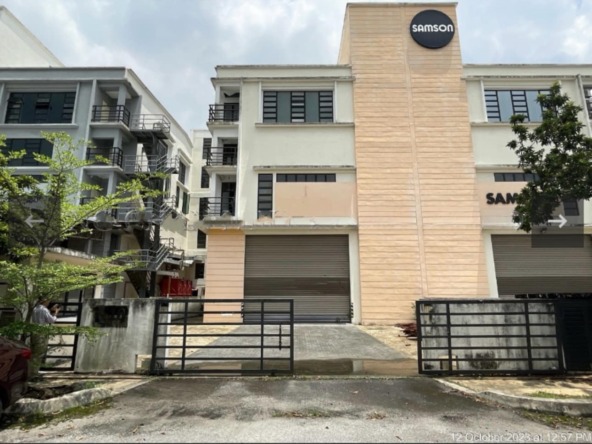 Bank Lelong 3 Storey Semi-D Factory @ Subang Jaya, Selangor for Auction