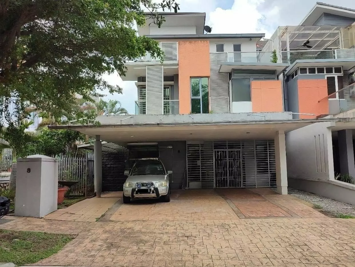 Bank Lelong 2.5 Storey Semi-D House @ Bangi Lakehill Villas, Bandar Baru Bangi, Selangor for Auction