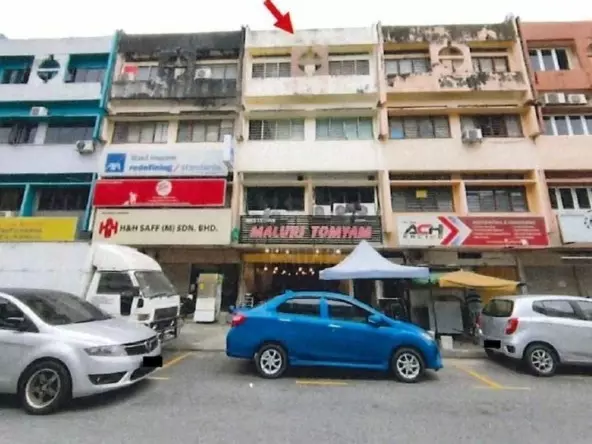 Bank Lelong 4 Storey Shop @ Taman Maluri, Kuala Lumpur for Auction