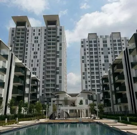 Bank Lelong Sanderson Suites @ Bukit Serdang, Seri Kembangan, Selangor for Auction