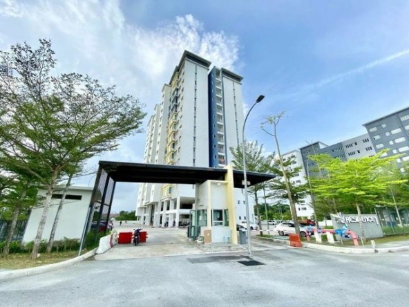 Bank Lelong The Residence 1 @ Tiara South, Semenyih, Selangor for Auction