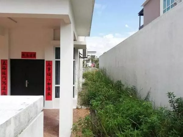 Rumah Lelong 2.5 Storey House @ Bandar Country Homes, Rawang, Selangor for Auction 4