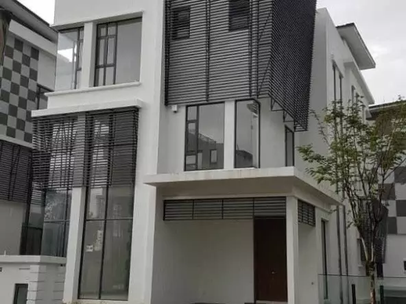Rumah Lelong 3 Storey Bungalow @ Residence 33, Kota Kemuning, Shah Alam, Selangor for Auction