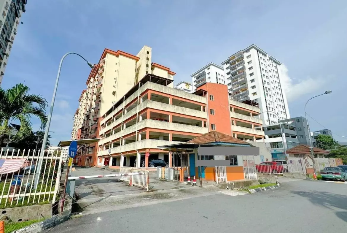 Rumah Lelong Sri Ria Apartment @ Sungai Chua, Kajang, Selangor for Auction