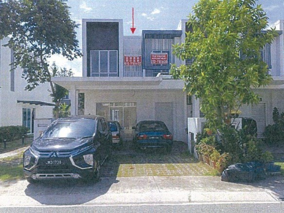 Rumah Lelong 2 Storey End Lot House @ Casa View, Cybersouth, Dengkil, Selangor for Auction