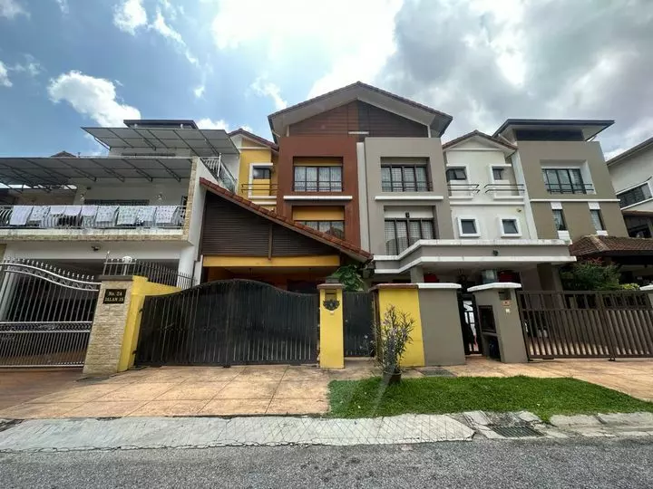 Rumah Lelong 2.5 Storey House @ Sunway SPK Damansara, Kepong, Desa ParkCity, Kuala Lumpur for Auction