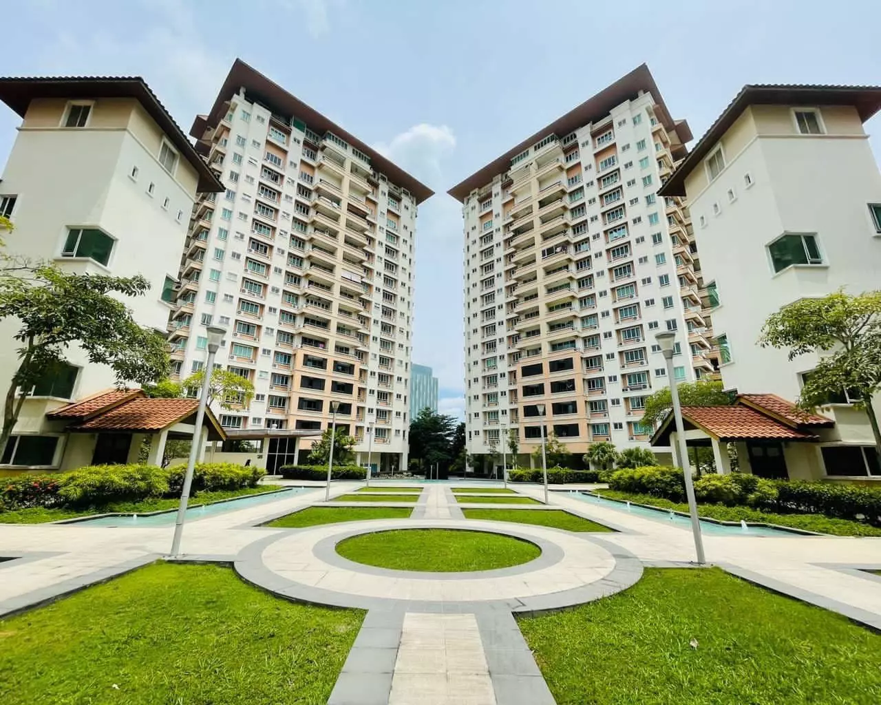 Rumah Lelong Puteri Palma Condominium (B-102) @ IOI Resort City, Putrajaya for Auction