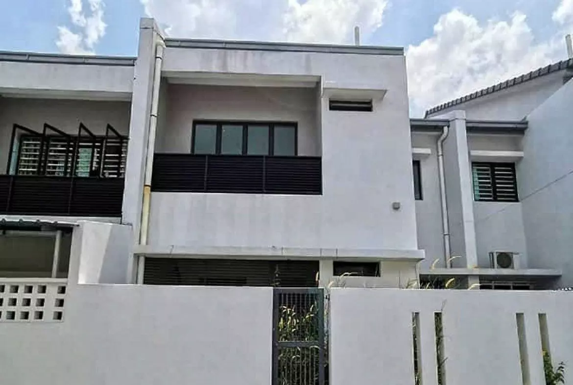 Rumah Lelong 2 Storey House @ Laman Delfina, Nilai Impian, Nilai, Negeri Sembilan for Auction 3