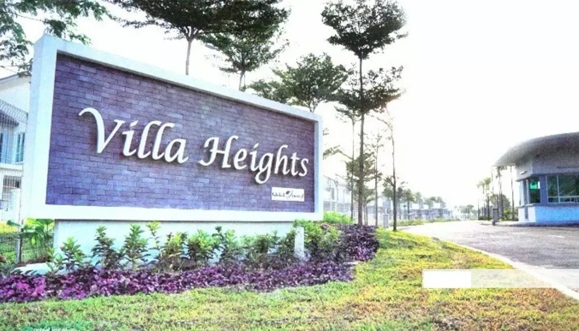 Rumah Lelong 2 Storey Semi-D House @ Villa Heights, Equine Park, Seri Kembangan, Selangor for Auction 2