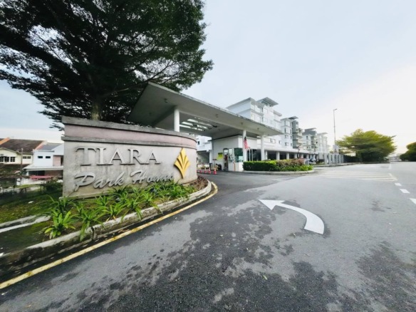 Rumah-Lelong-Tiara-Parkhomes-C10-02-@-Taman-Bukit-Ria-Kajang-Selangor-for-Auction