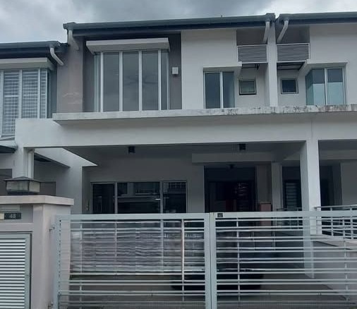 Rumah Lelong 2 Storey House (No. 48) @ Fairfield Residences, Tropicana Heights, Kajang, Selangor for Auction