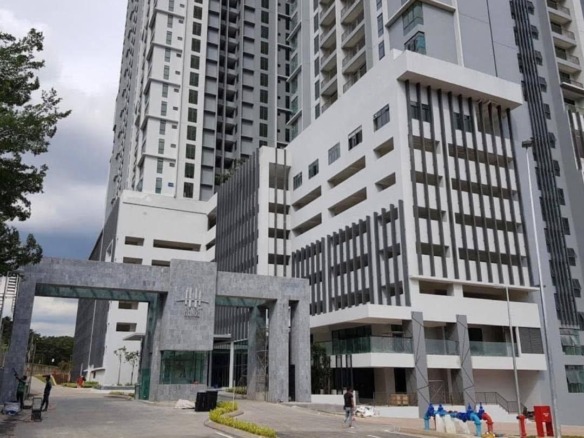 Rumah Lelong The Henge (E-31-03) @ Taman Metropolitan, Kepong, Kuala Lumpur for Auction