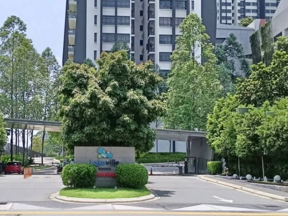 Rumah Lelong Lakeville Residence (F-01-06) @ Jalan Ipoh, Taman Wahyu, Kuala Lumpur for Auction