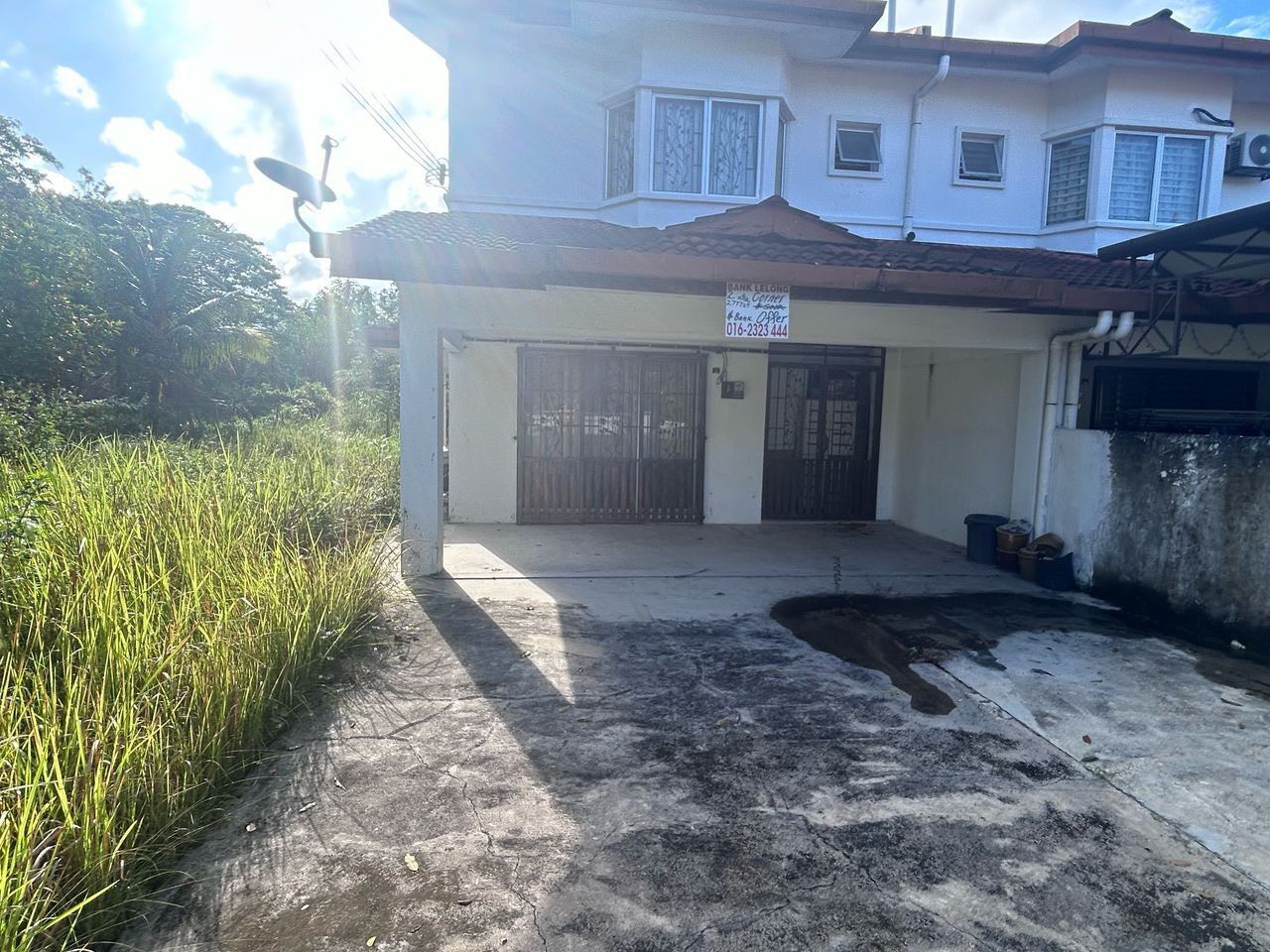 Rumah Lelong 2 Storey Corner Lot House (No. 1) @ Taman Semenyih Permata, Semenyih, Selangor for Auction