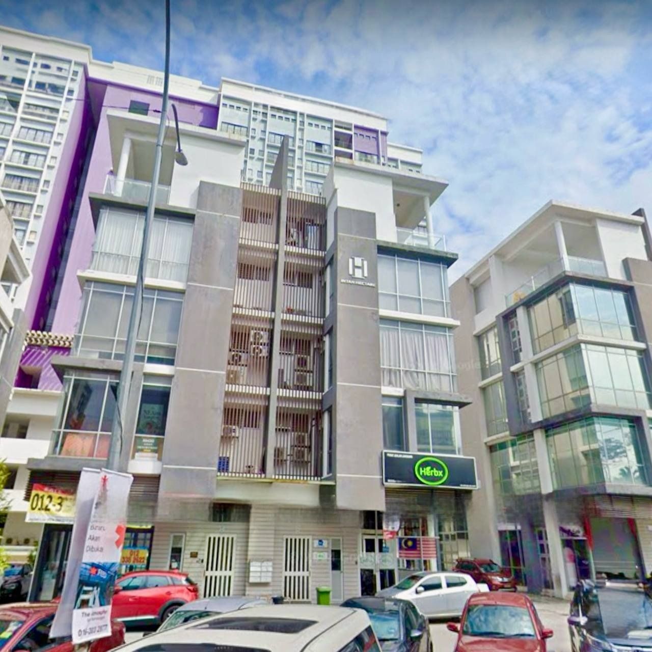 Shoplot Lelong 4.5 Storey Semi-D Shop Office (No. 31) @ Pusat Komersial Equine,Taman Equine, Bandar Putri Permai, Seri Kembangan, Selangor for Auction Shoplot Lelong 4.5 Storey Semi-D Shop Office (No. 31) @ Pusat Komersial Equine,Taman Equine, Bandar Putri Permai, Seri Kembangan, Selangor for Auction